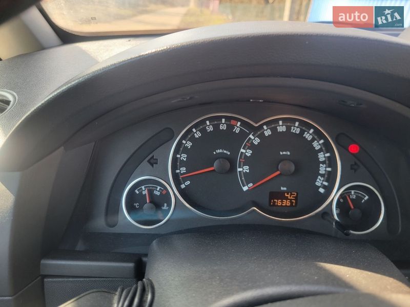 Микровэн Opel Meriva 2009 в Подольске