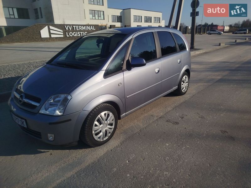 Opel Meriva 2004