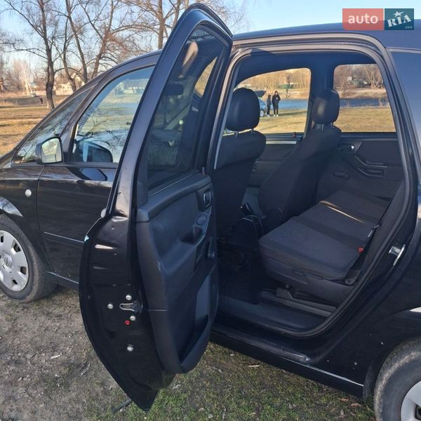 Микровэн Opel Meriva 2006 в Борисполе