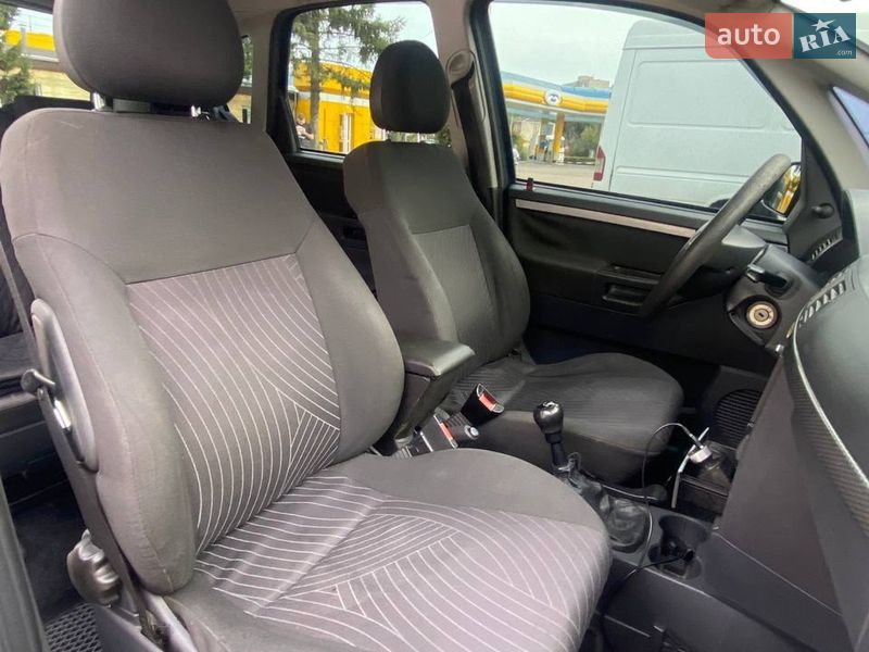 Микровэн Opel Meriva 2006 в Ровно