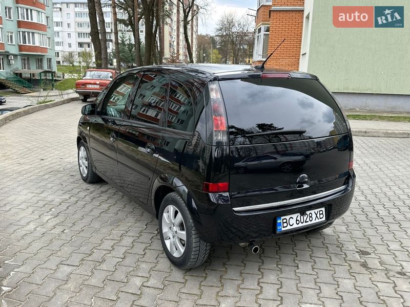 Микровэн Opel Meriva 2009 в Новояворовске