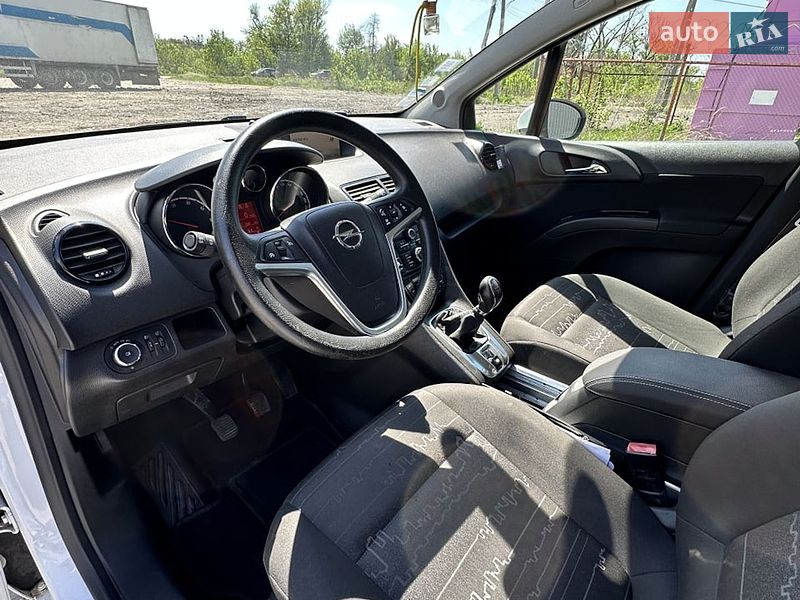 Микровэн Opel Meriva 2014 в Белогородке