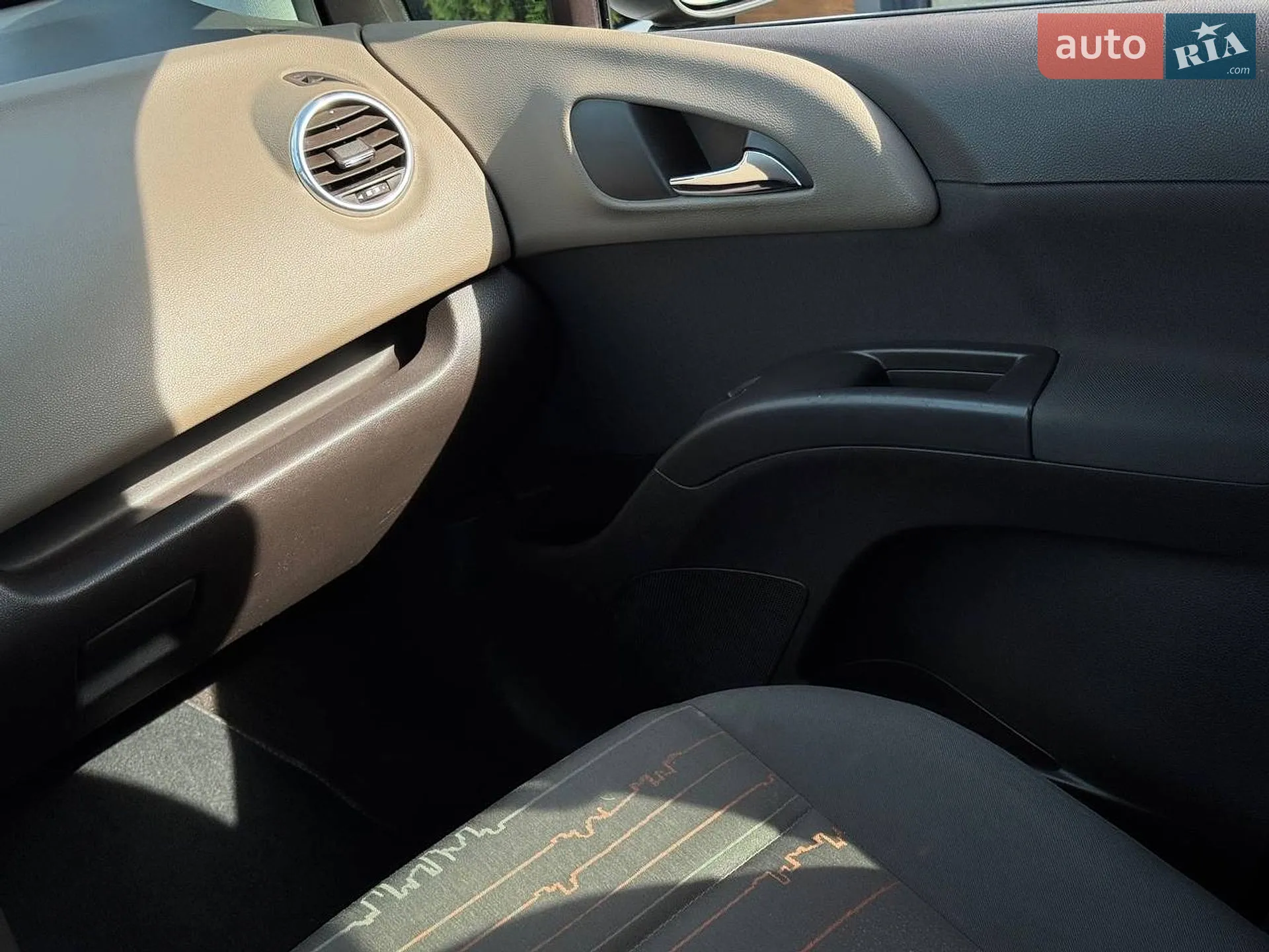 2010 Opel Meriva - мініатюра 49