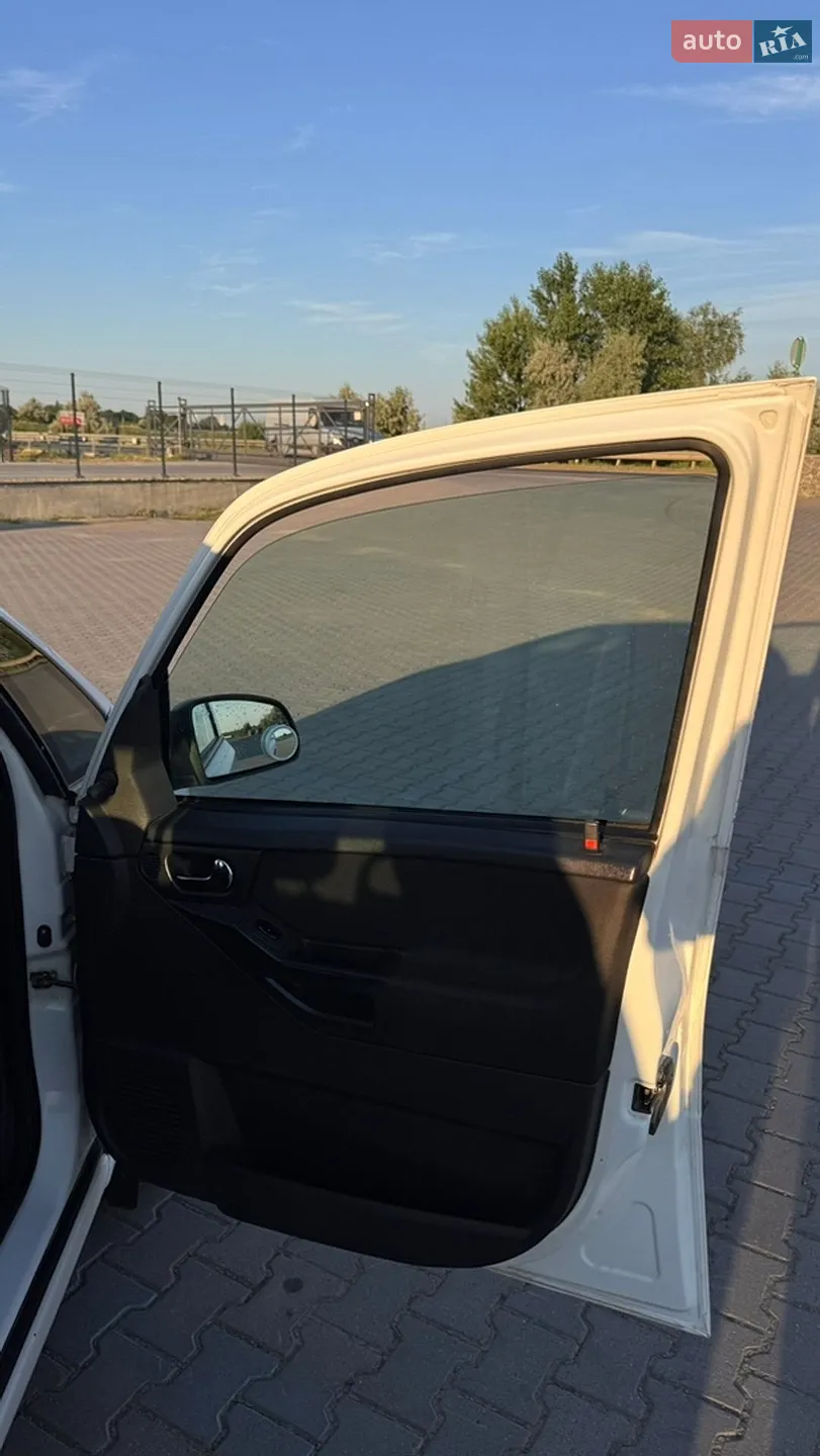 2010 Opel Meriva - мініатюра 10