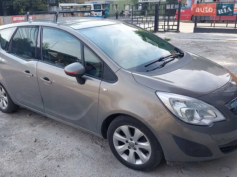 Opel Meriva 2011