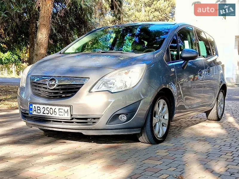 Opel Meriva 2011