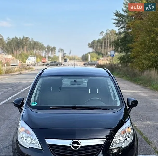 Opel Meriva 2011
