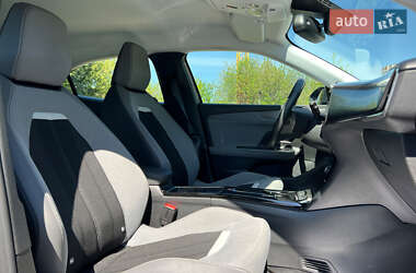 Позашляховик / Кросовер Opel Mokka-e 2023 в 