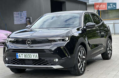 Позашляховик / Кросовер Opel Mokka-e 2021 в 