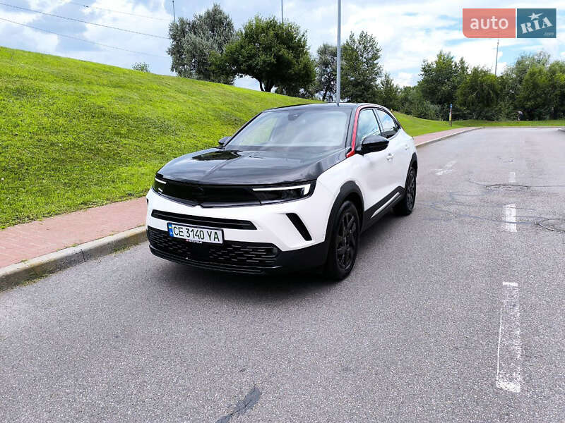 Внедорожник / Кроссовер Opel Mokka-e 2022 в 
