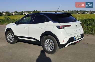 Позашляховик / Кросовер Opel Mokka-e 2021 в 