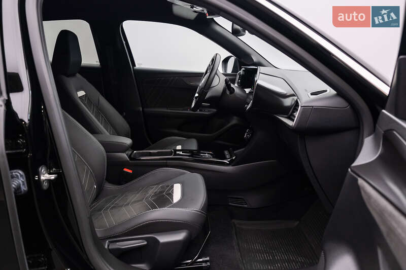 Внедорожник / Кроссовер Opel Mokka-e 2024 в Киеве