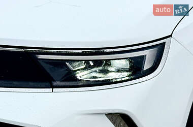 Внедорожник / Кроссовер Opel Mokka-e 2022 в 