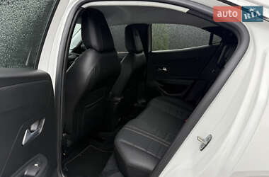 Внедорожник / Кроссовер Opel Mokka-e 2022 в 