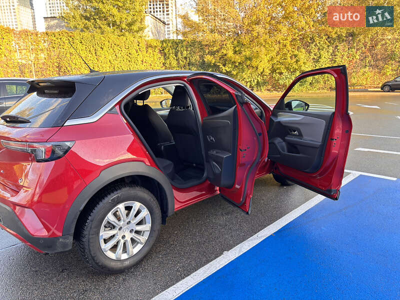 Позашляховик / Кросовер Opel Mokka-e 2022 в Києві