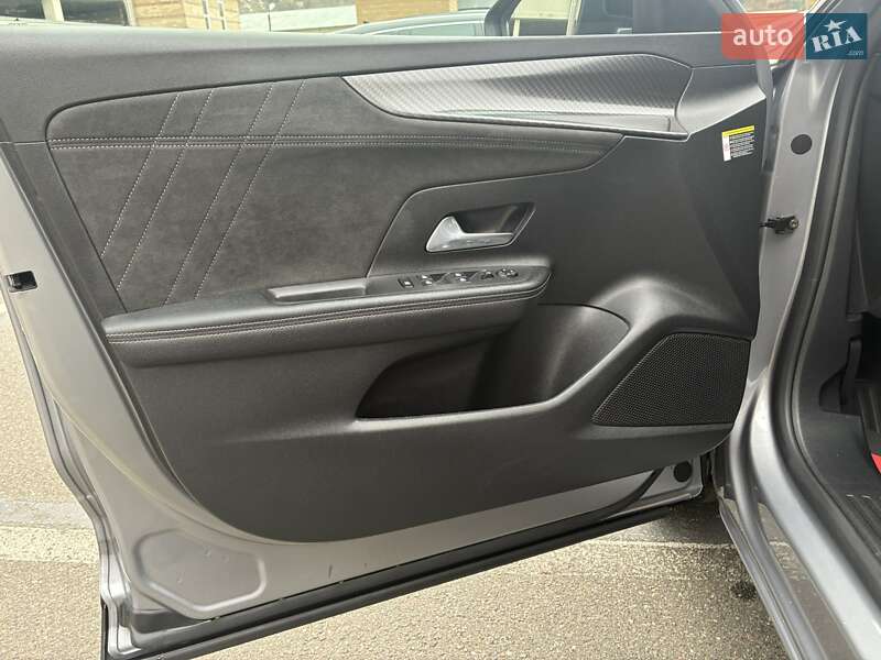 Позашляховик / Кросовер Opel Mokka-e 2021 в Києві фото 92 Позашляховик / Кросовер Opel Mokka-e 2021 в Києві