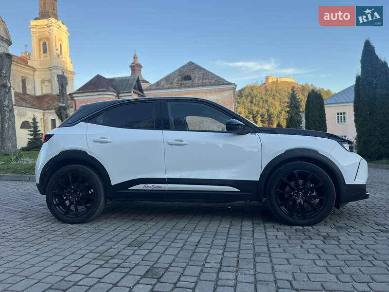 Позашляховик / Кросовер Opel Mokka-e 2022 в Кременці