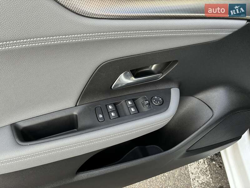 Внедорожник / Кроссовер Opel Mokka-e 2023 в Киеве фото 63 Внедорожник / Кроссовер Opel Mokka-e 2023 в Киеве