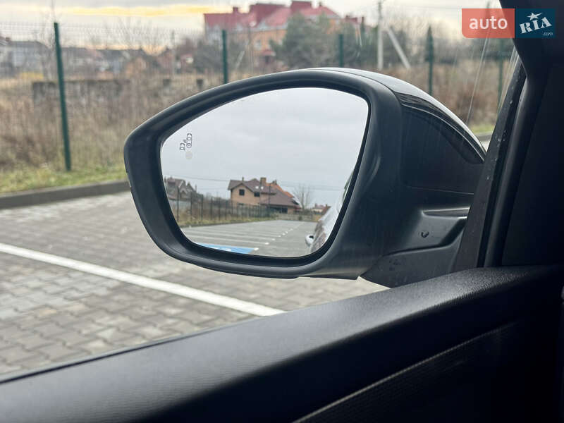 Позашляховик / Кросовер Opel Mokka-e 2023 в Луцьку