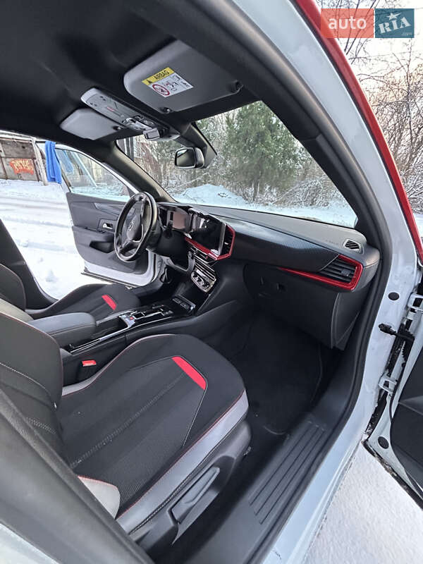 Внедорожник / Кроссовер Opel Mokka-e 2021 в Днепре