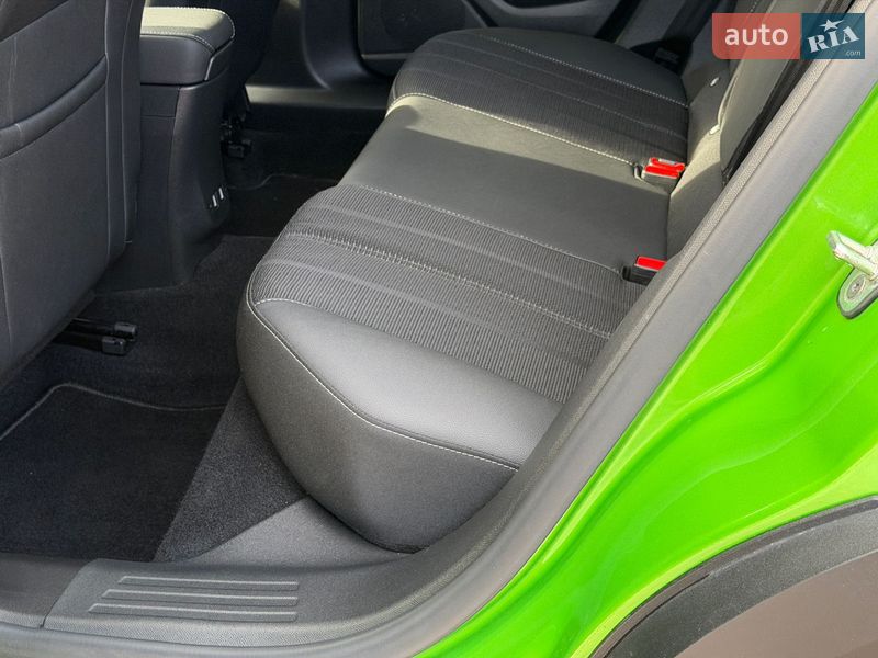 Внедорожник / Кроссовер Opel Mokka-e 2022 в Тернополе