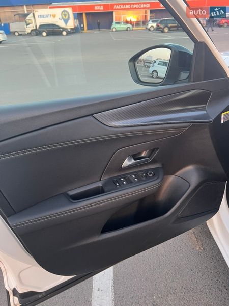 Внедорожник / Кроссовер Opel Mokka-e 2022 в Луцке