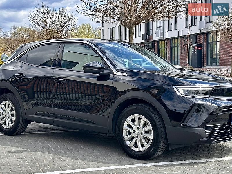 Внедорожник / Кроссовер Opel Mokka-e 2022 в Киеве