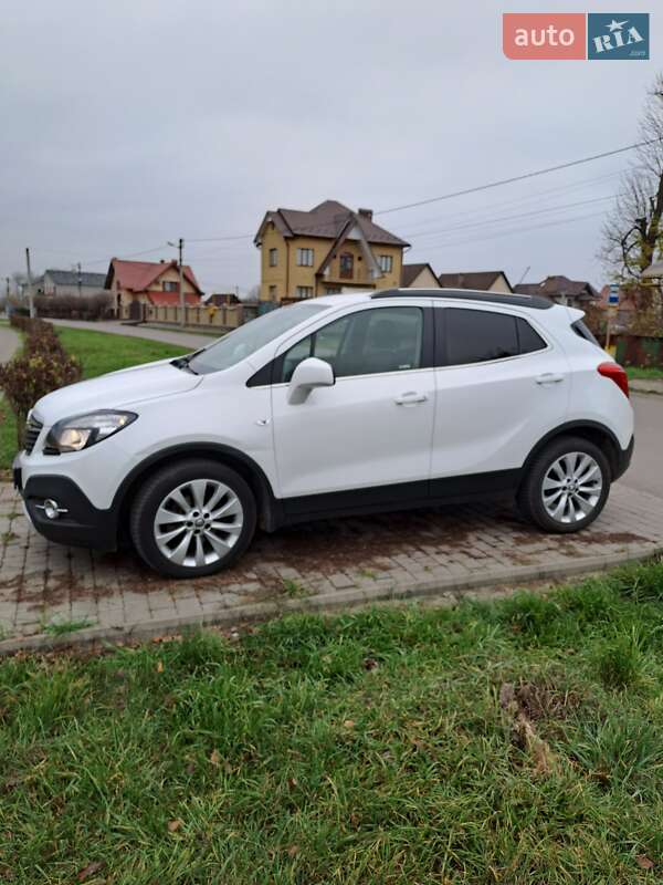 Внедорожник / Кроссовер Opel Mokka 2016 в Черновцах