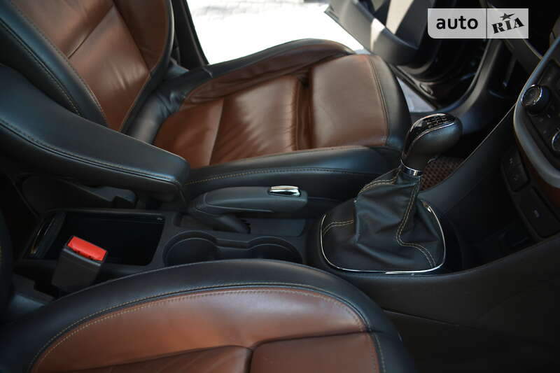 Внедорожник / Кроссовер Opel Mokka 2014 в Львове фото 45 Внедорожник / Кроссовер Opel Mokka 2014 в Львове