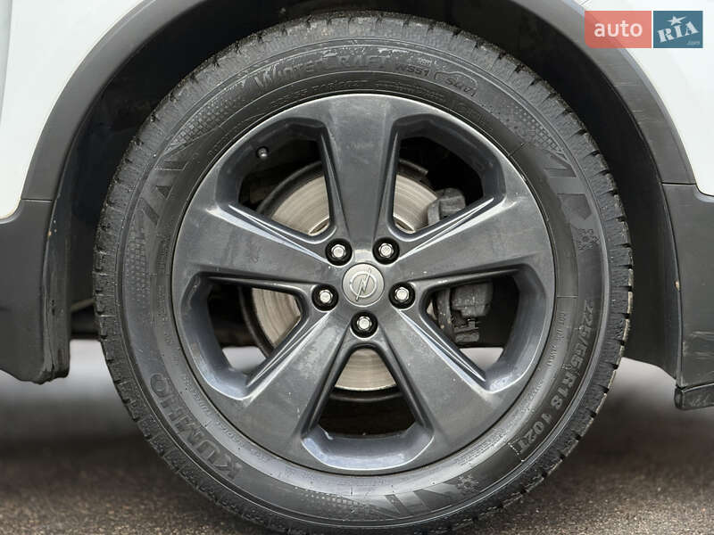 Позашляховик / Кросовер Opel Mokka 2012 в Києві