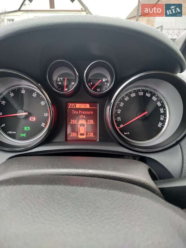 Внедорожник / Кроссовер Opel Mokka 2016 в Виннице