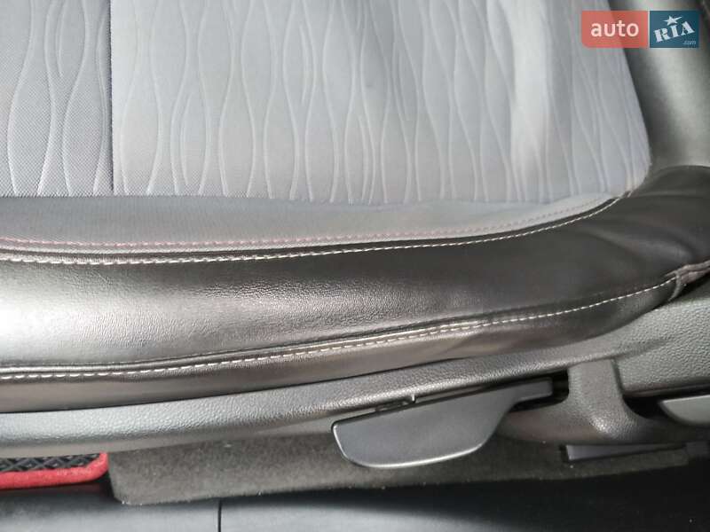 Внедорожник / Кроссовер Opel Mokka 2016 в Виннице