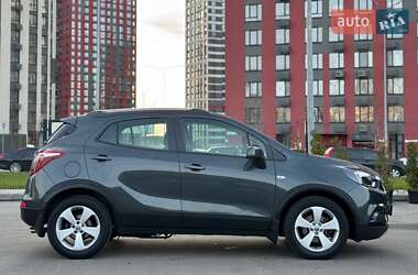 Позашляховик / Кросовер Opel Mokka 2017 в 