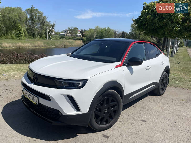 Позашляховик / Кросовер Opel Mokka 2021 в 