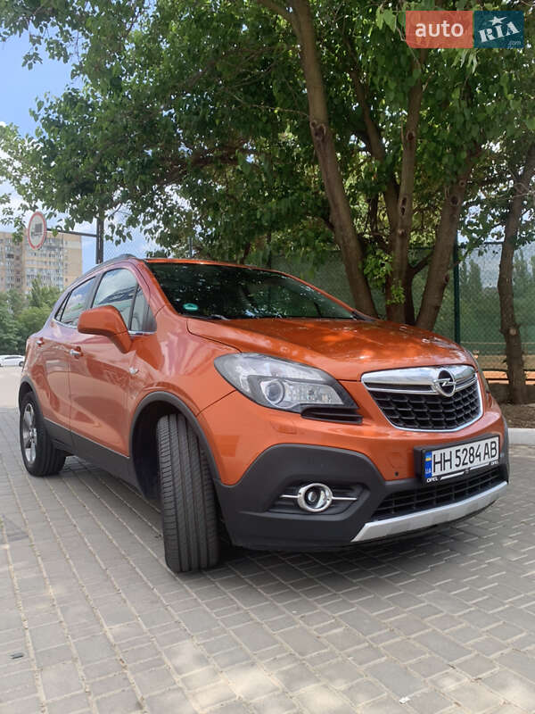 Внедорожник / Кроссовер Opel Mokka 2014 в Одессе