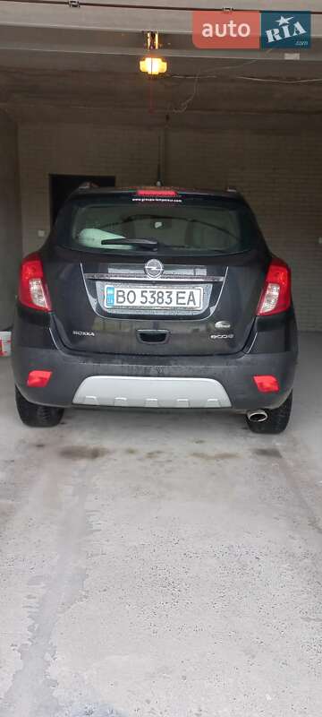 Внедорожник / Кроссовер Opel Mokka 2015 в Тернополе