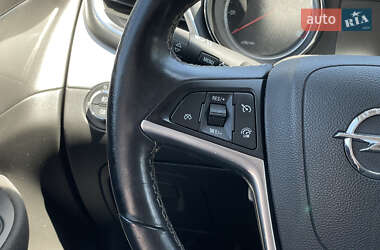Внедорожник / Кроссовер Opel Mokka 2016 в 