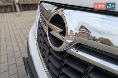 Позашляховик / Кросовер Opel Mokka 2015 в  фото 26 Позашляховик / Кросовер Opel Mokka 2015 в