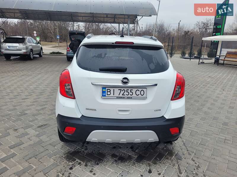 Внедорожник / Кроссовер Opel Mokka 2015 в Полтаве