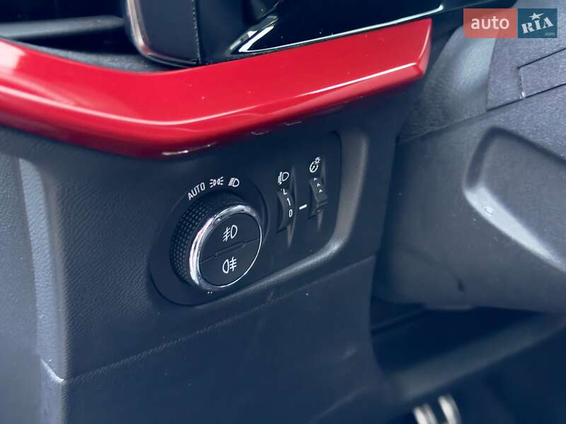 Внедорожник / Кроссовер Opel Mokka 2021 в Подольске