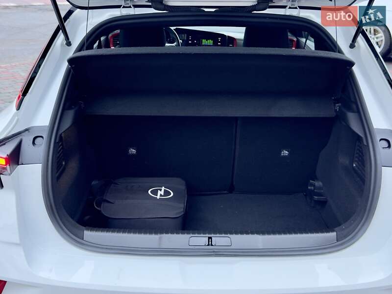 Внедорожник / Кроссовер Opel Mokka 2021 в Подольске