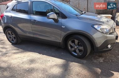 Позашляховик / Кросовер Opel Mokka 2015 в Києві