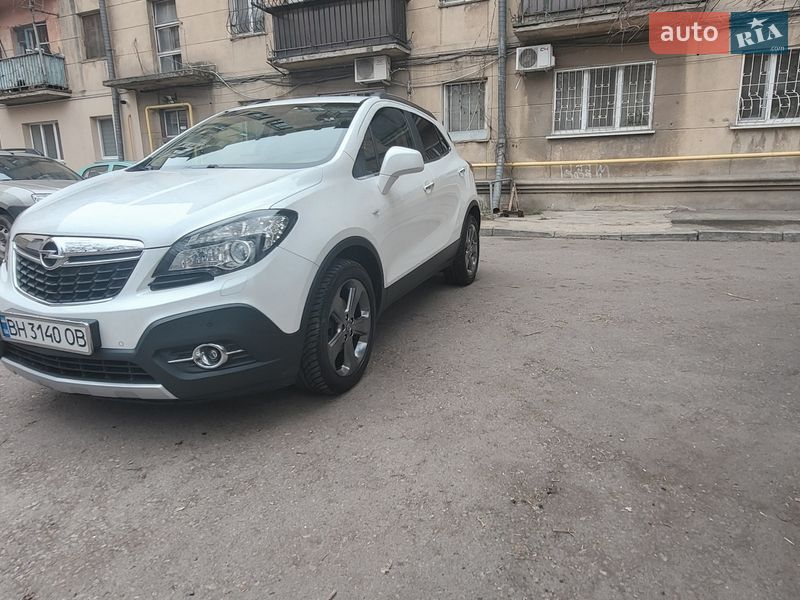 Позашляховик / Кросовер Opel Mokka 2013 в Одесі