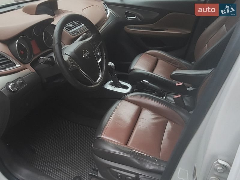 Позашляховик / Кросовер Opel Mokka 2013 в Одесі