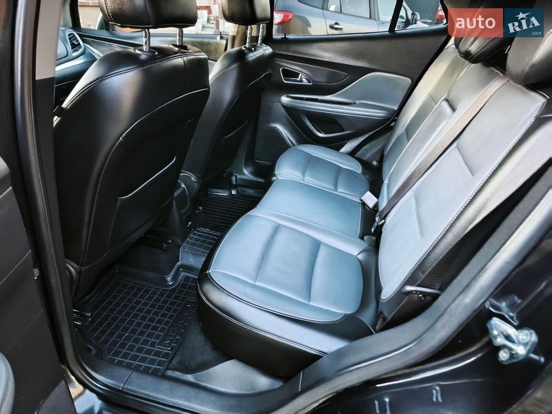 Позашляховик / Кросовер Opel Mokka 2015 в Коломиї