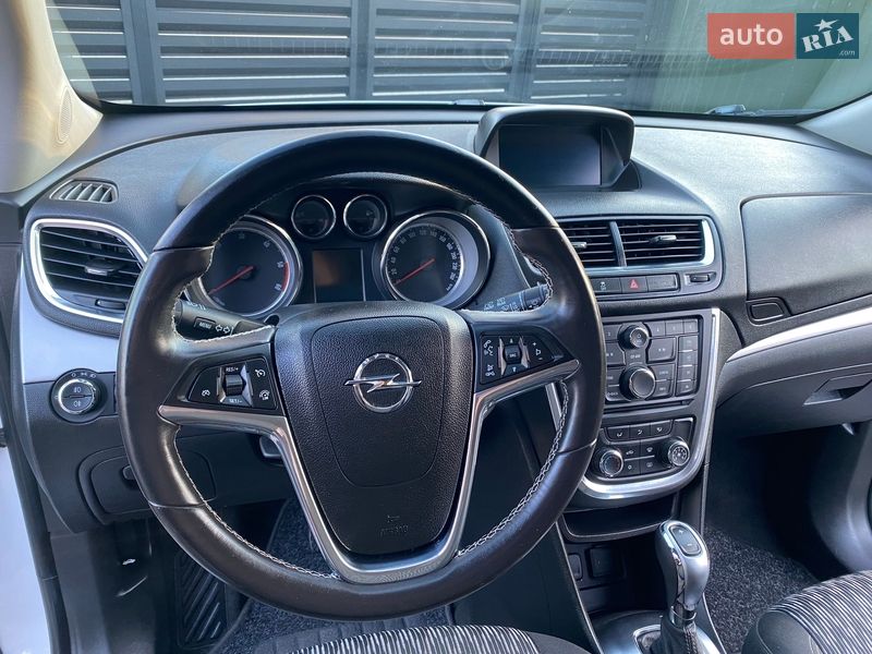 Позашляховик / Кросовер Opel Mokka 2015 в Коломиї