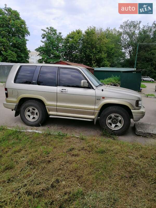 Позашляховик / Кросовер Opel Monterey 1994 в Переяславі