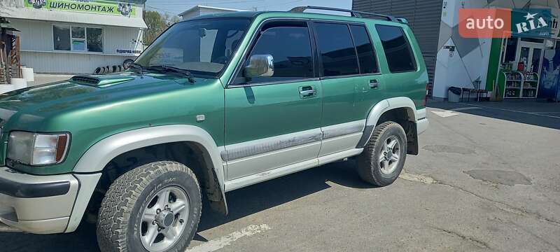 Внедорожник / Кроссовер Opel Monterey 1999 в Черновцах