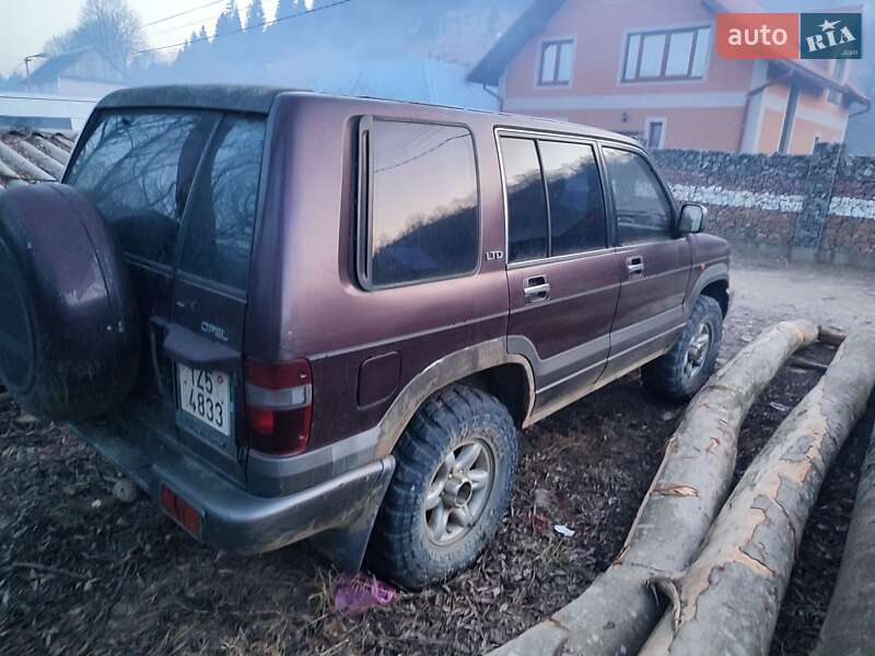 Позашляховик / Кросовер Opel Monterey 1995 в Міжгір'ї