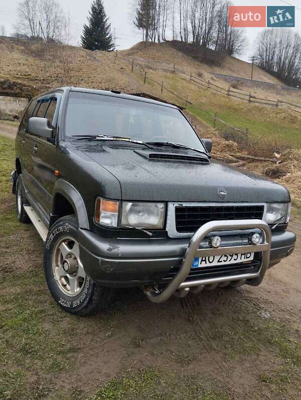 Opel Monterey 1995